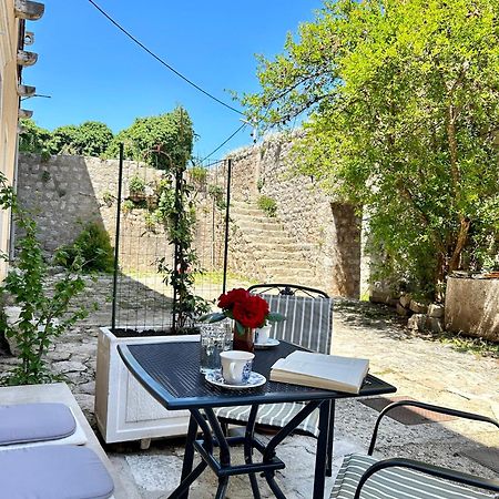Apartment Stara Kuca Mali Ston Exterior foto