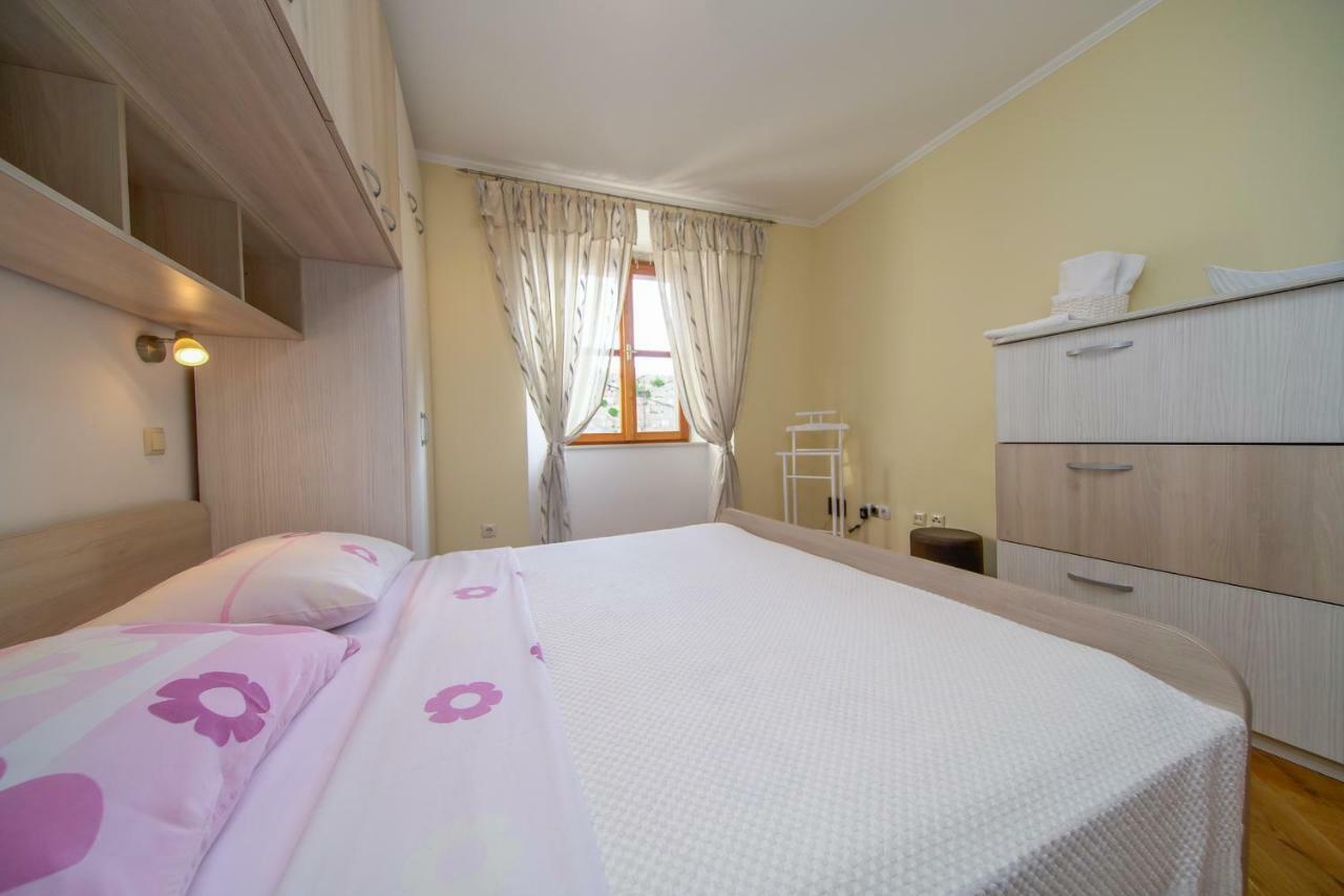 Apartment Stara Kuca Mali Ston Exterior foto