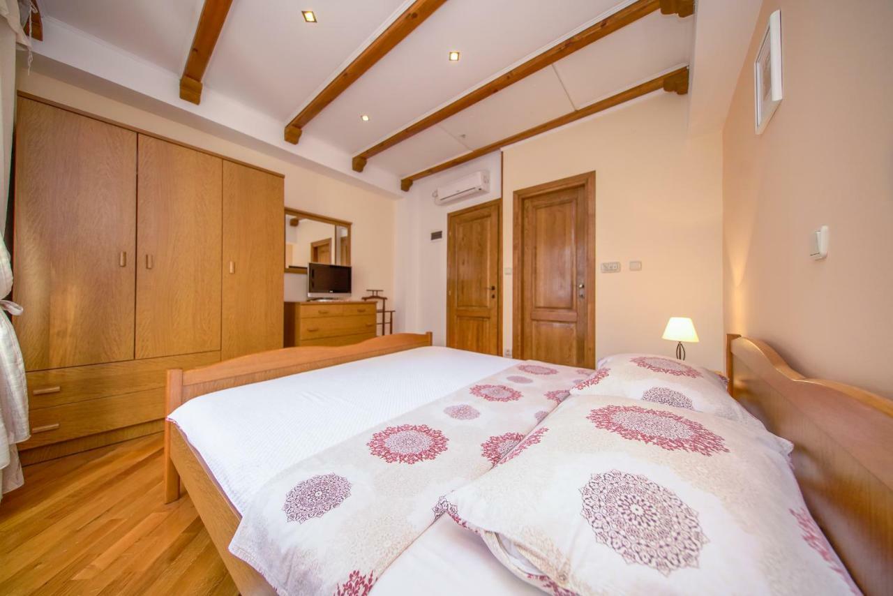 Apartment Stara Kuca Mali Ston Exterior foto